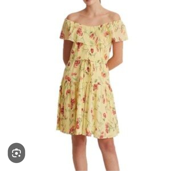 Ralph Lauren Dresses & Skirts - Ralph Lauren Cream Floral Dress